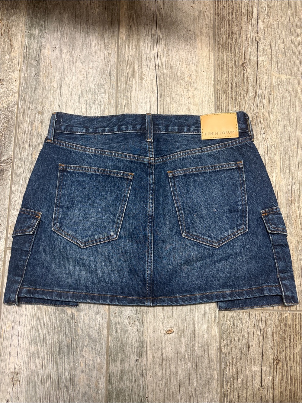 Denim Forum 90’s Mid Rise Cargo Mini Skirt - Picture 3 of 4